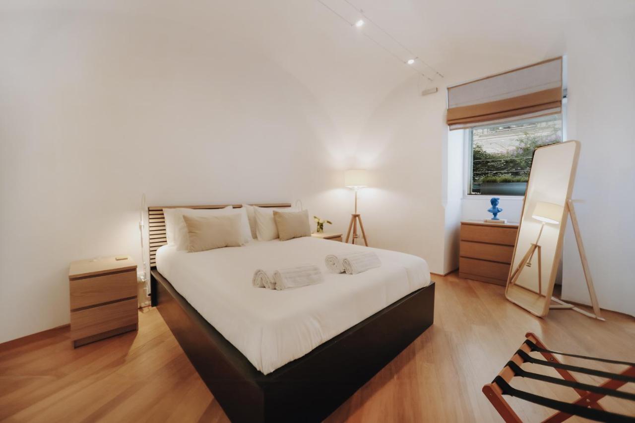 Insieme Suites ナポリ エクステリア 写真
